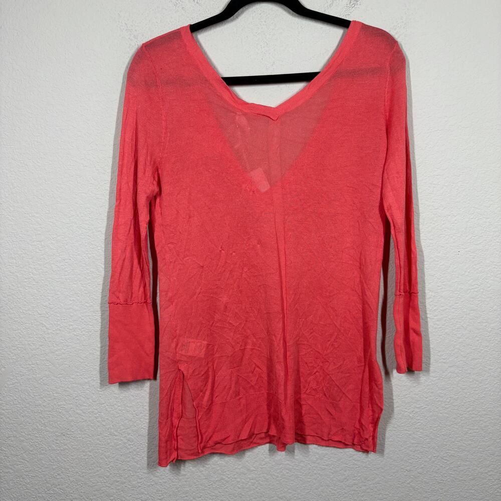 Ecru Medium V Neck Lightweight Sweater Watermelon Red Cotton Blend Long Sleeves - Picture 2 of 8